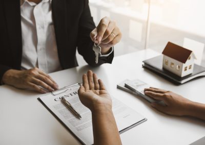 Fee based Broker vs. Fee free broker – what do you get for your money?